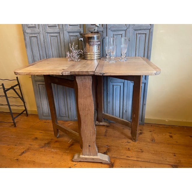 French Wine Tasting Folding Side Table in Beech, 1890s For Sale - Image 4 of 16