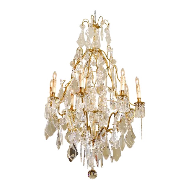 Late 19th Century French Crystal Chandelier with Brass Frame and Shaped Crystals For Sale