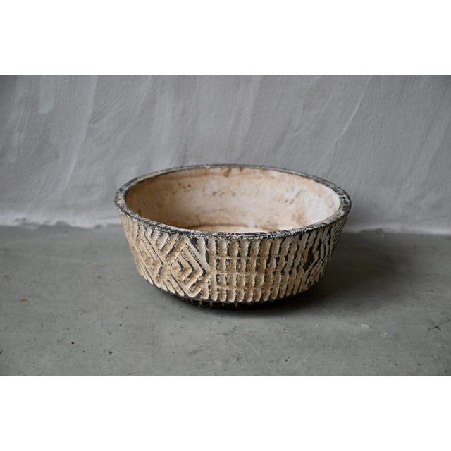 Brutalist Concrete Tripod Flower Pot For Sale - Image 6 of 6