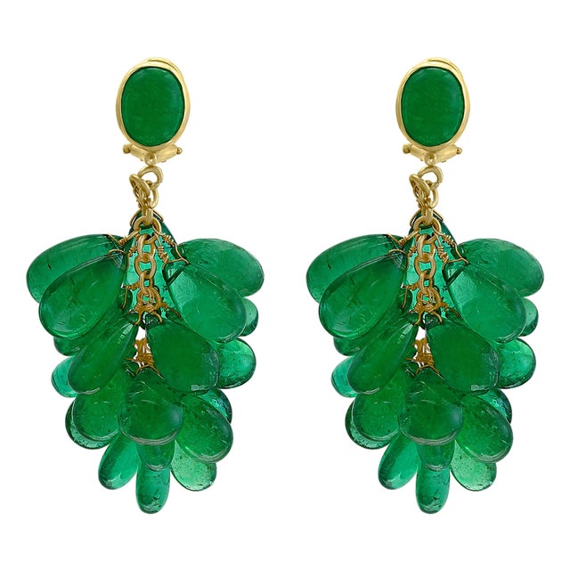 14 Carat Colombian Emerald Briolettes Hanging Drop Earrings 18 Karat Gold For Sale