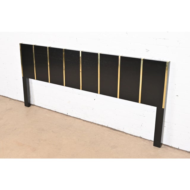 Probber Inc. Harvey Probber Mid-Century Modern Black Lacquer and Brass King Size Headboard, Newly Refinished For Sale - Image 4 of 9