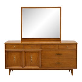 Example of Dressers and Chests of Drawers in Kansas City