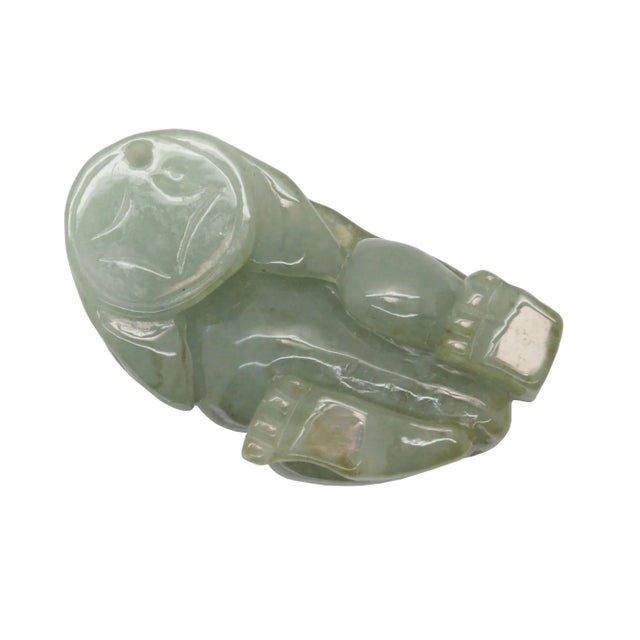 1980s Chinese Hand Carved Natural Jade Feng Shui Lucky Pixiu Figure Pendant For Sale - Image 5 of 6