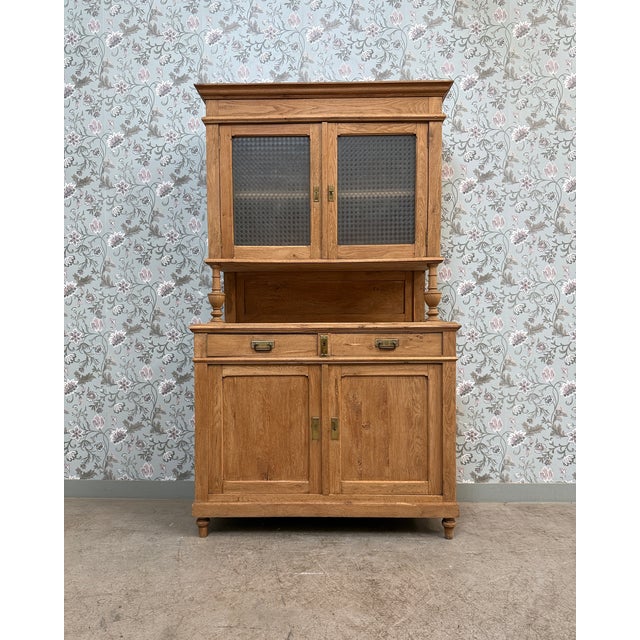 Antique Two-Piece Cupboard in Oak, 1890s For Sale - Image 12 of 12