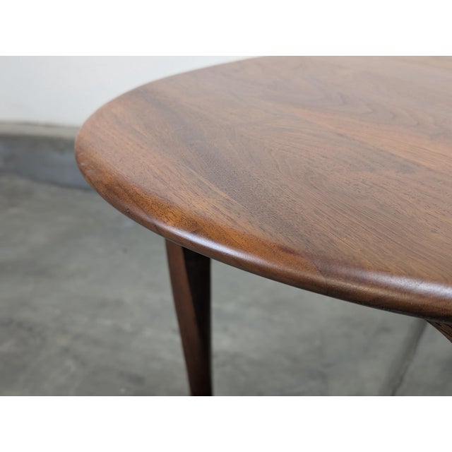 Vintage Mid-Century Modern Solid Teak Coffee Table With Sculptural Twisted Legs, c.1960s For Sale - Image 9 of 10