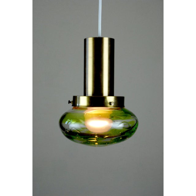 Mid-Century Modern Handblown Glass & Brass Pendant Lights attributed to Paul Kedelv for Flygsfors, Sweden, 1970s, Set of 2 For Sale - Image 3 of 15