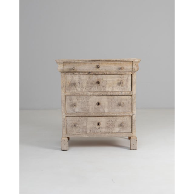 Gustavian (Swedish) 1880s French Gustavian Oak Chest of Drawers For Sale - Image 3 of 18