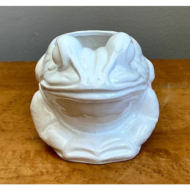 Vintage Italian White Frog Ceramic Vase For Sale In West Palm - Image 6 of 12