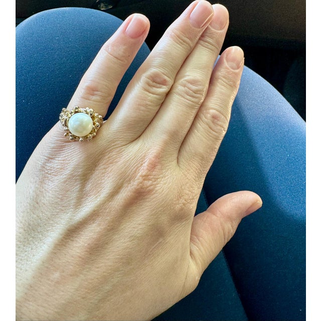 9.5 MM Round Akoya Pearl Ring in 14 Karat Yellow Gold , Size 5.75 For Sale - Image 14 of 18