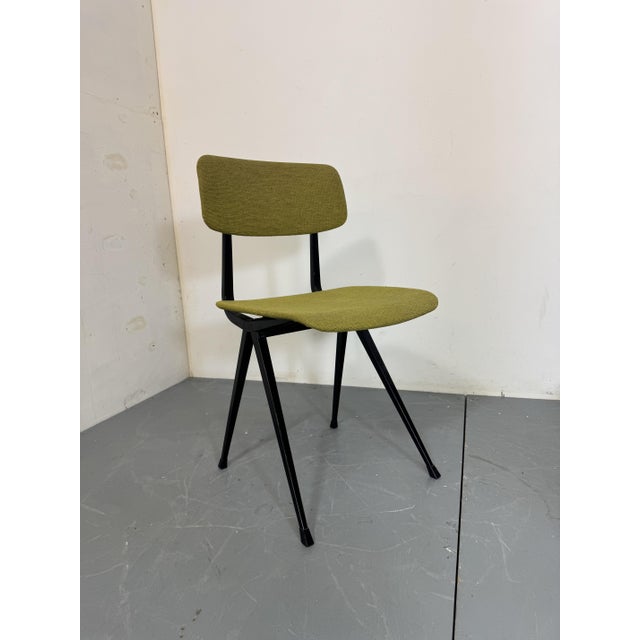 Mid-Century Modernist Industrial Side Desk Chair by Friso Kramer for Ahrend De Cirkel, 1960s For Sale - Image 9 of 9