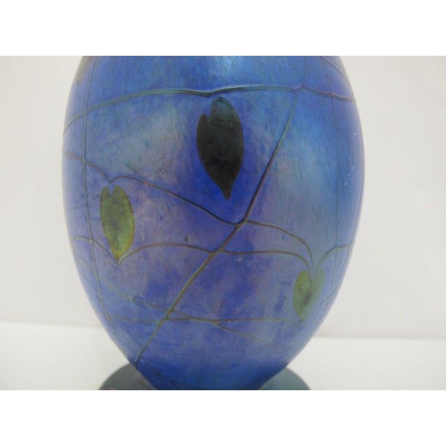 Donald Carlson Iridescent Blue Splatter Studio Art Glass Trumpet Vase For Sale - Image 11 of 12