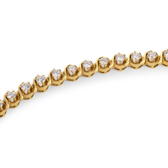 Contemporary Vintage 3.50 Carat Diamond 18k Yellow Gold Tennis Bracelet For Sale - Image 3 of 5