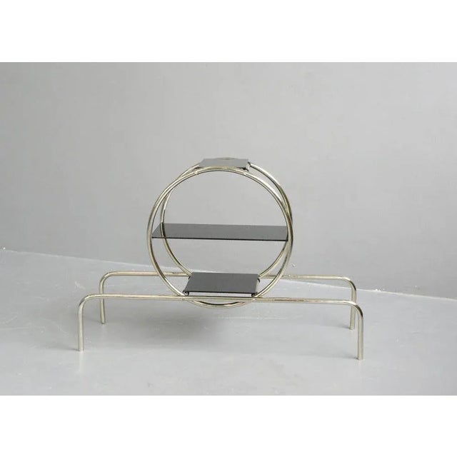 Bauhaus Plant Stand By Emile Guyot For Thonet Circa 1930s Chromed tubular steel - Cantilever design - Toughened black...