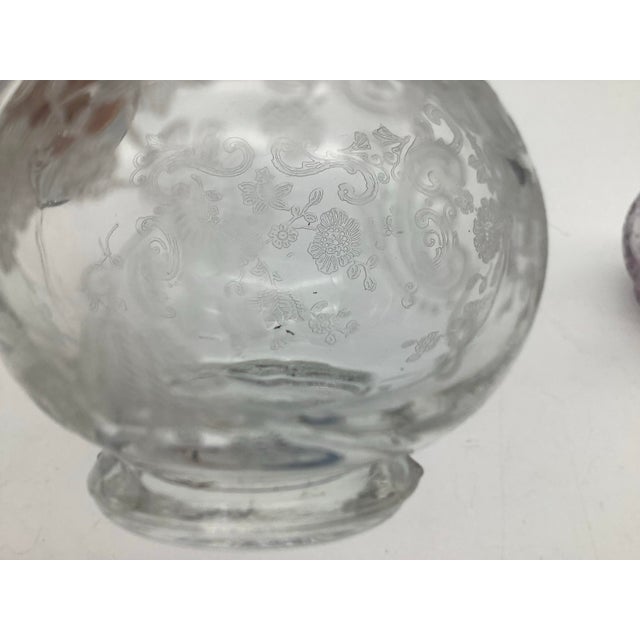 Early 20th Century Antique Sterling Silver With Light Purple and Clear Salt and Pepper Shakers Set of 2. For Sale - Image 5 of 11