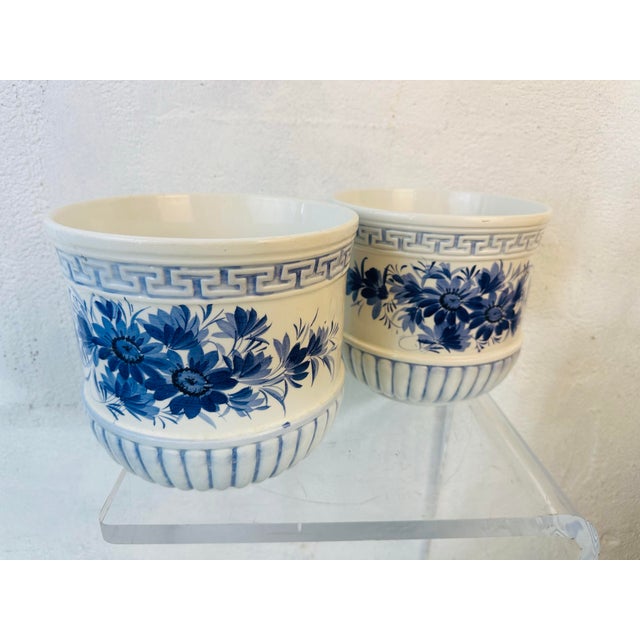 Neoclassical Large blue.and White Cache Pots, a Pair For Sale - Image 3 of 9