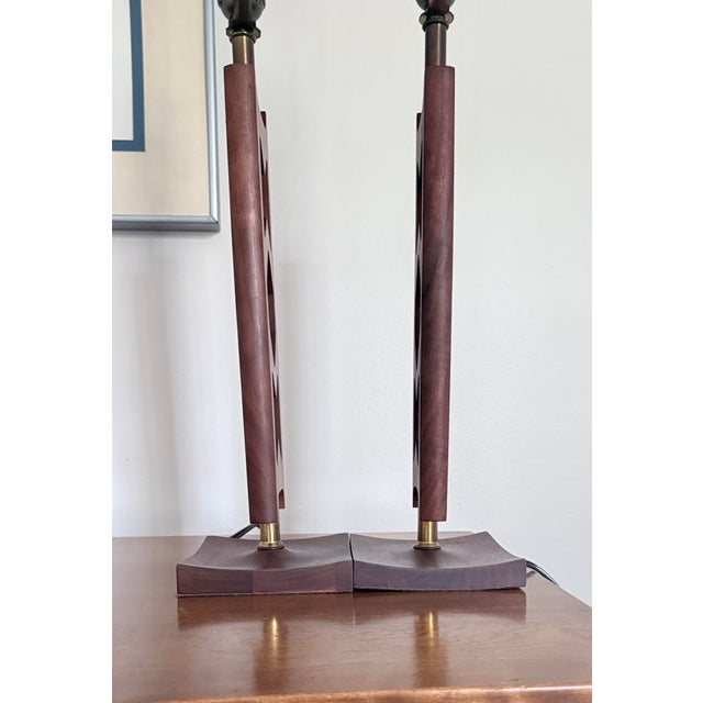 Mid-Century Modern Sculptural Cutout Walnut Table Lamps - Pair For Sale - Image 11 of 12