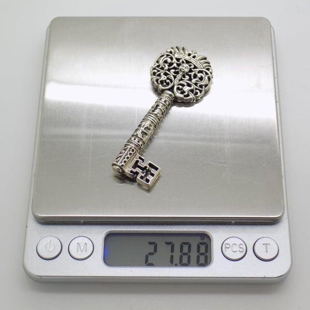 Vintage Italian Handmade Genuine Sterling Silver 925 Real Life Size Decorative Key, 1980s For Sale - Image 10 of 13
