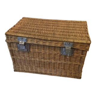 1900 French Laundry Basket For Sale
