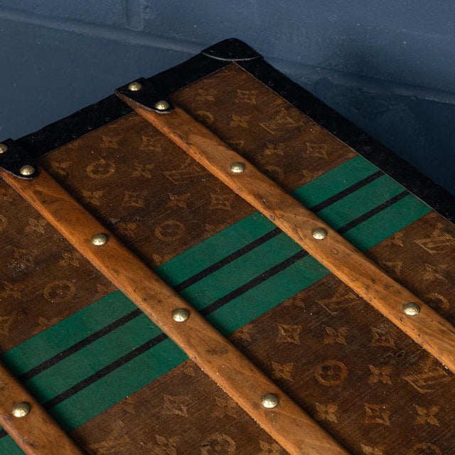 Trunk in Woven Canvas from Louis Vuitton, France, 1900s For Sale - Image 13 of 18