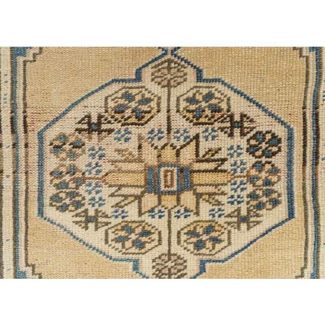Turkish Mini Rug Oriental Hand Knotted Vintage Rug 1'5" x 3' #21221 For Sale - Image 4 of 8