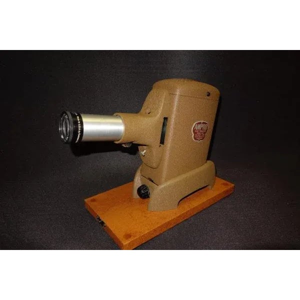 Art Deco 1947 Ampro Early Model Slide Projector For Sale - Image 3 of 4