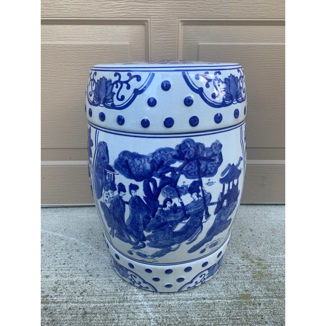 Blue Blue and White Porcelain Chinoiserie Garden Stool or Side Table For Sale - Image 8 of 10