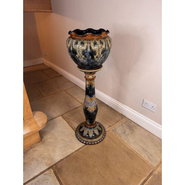 Antique Art Nouveau Jardinière from Royal Doulton, 1910, Set of 2 For Sale - Image 3 of 7
