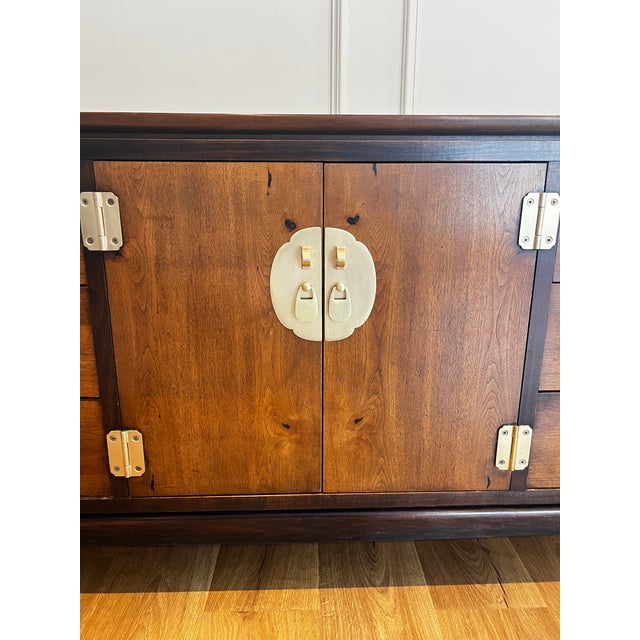 Vintage Mid-Century Modern Chin Hua Style Credenza Sideboard Cabinet Long Dresser by Lane Furniture For Sale - Image 12 of 17