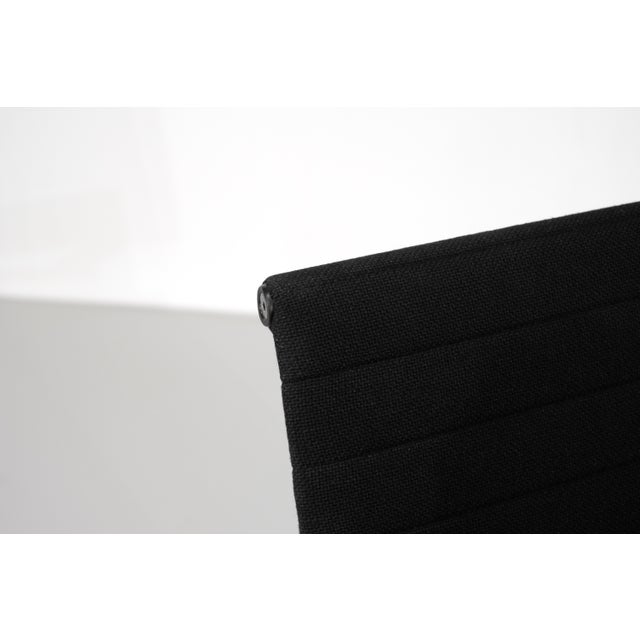 EA 117 Office Chair by Charles Ray Eames for ICF, USA, 1969 For Sale - Image 9 of 18