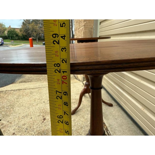 Wood Antique 19th Century American Hepplewhite Style Spider Leg Tilt-Top Table For Sale - Image 7 of 11