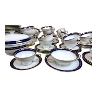 1940’s Rosenthal Winifred v Porcelain 118 Piece Dinnerware Serverware Set White, Gold, Cobalt Blue For Sale
