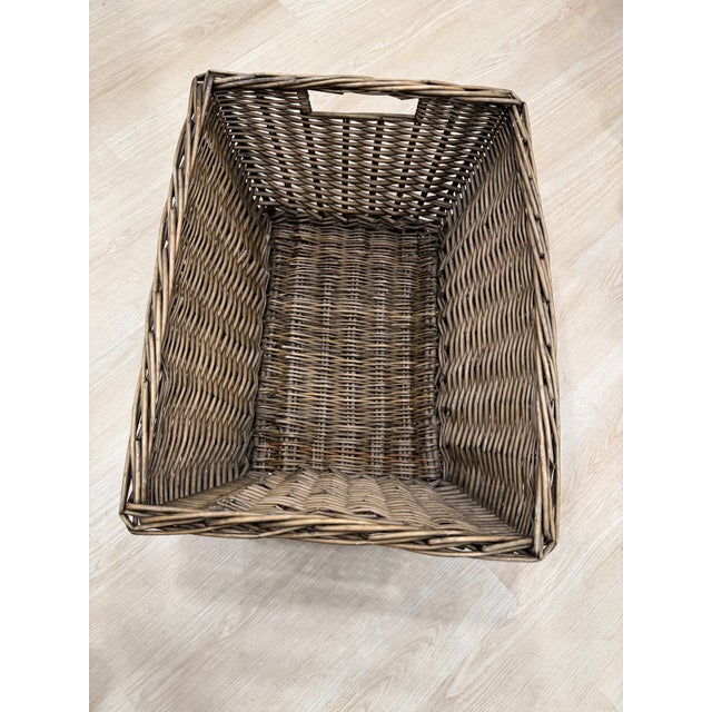 French French Wicker Baker Basket For Sale - Image 3 of 6