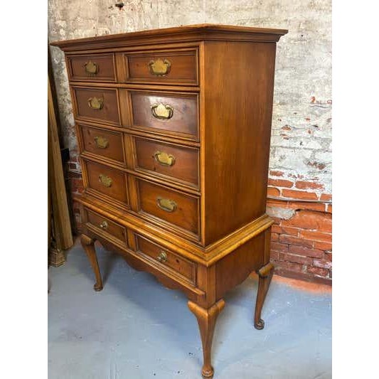 Wood Drexel Tall Boy Dresser, Walnut, Hollywood Regency Style, USA, 1970 For Sale - Image 7 of 14