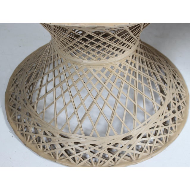 1950s Russell Woodard Spun Fiberglass Beige "Peacock" Cafe Table & 4 Chairs For Sale - Image 10 of 12