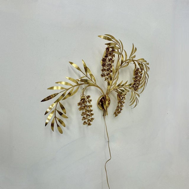 Large Italian Floral Gilded Gold Wall Lamp, 1970s For Sale - Image 14 of 18