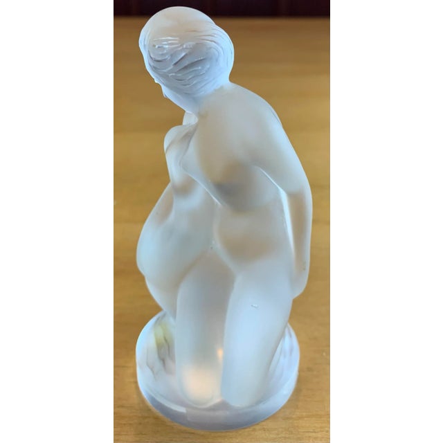Vintage Lalique frosted crystal glass statuette Leda girl with Swan. A rather allegorical theme involving Greek mythology...