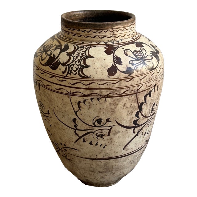 Antique Chinese Cizhou Style Pottery Jar, Ming Dynasty Period For Sale