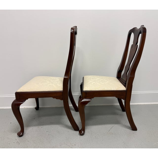 Henkel Harris 110s 29 Solid Mahogany Queen Anne Dining Side Chair - Pair A For Sale In Charlotte - Image 6 of 12