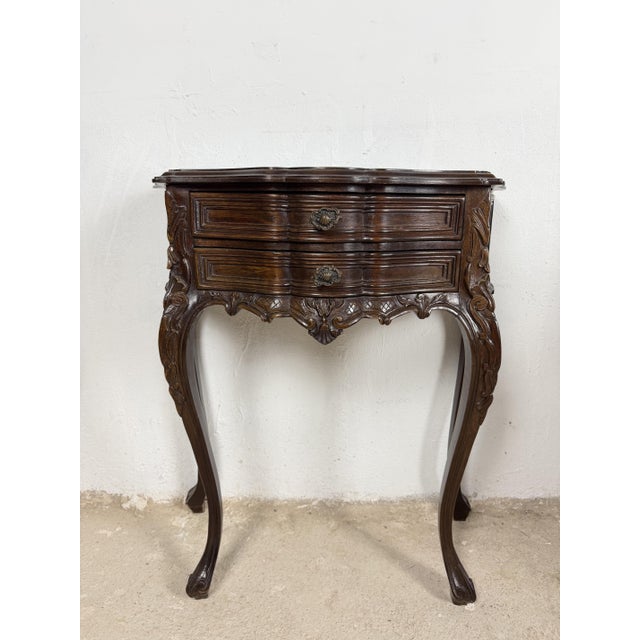 French Louis XV Style Bombe Nightstands with Two Drawers, 1930, Set of 2 For Sale - Image 11 of 12