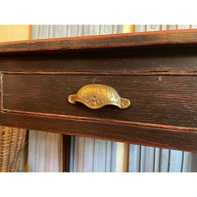 French Side Table in Pine For Sale - Image 4 of 16