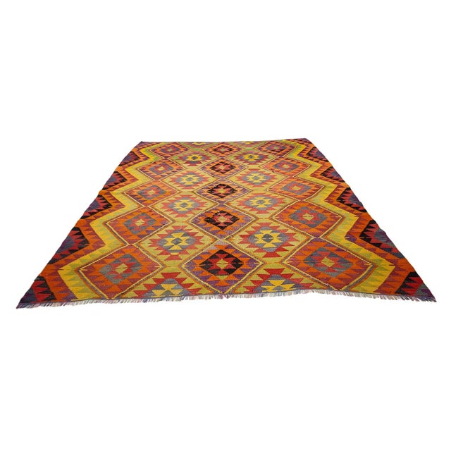 Vintage handwoven decorative kilim from Denizli region of Turkey. Approximately 45-55 years old. In very good condition.