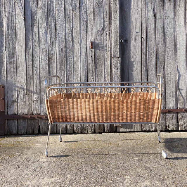 French Mid-Century Children's-Baby Bed - Mobile Cot in Rattan Cane and Chrome from the early 60s Stylish Mobile Children's...