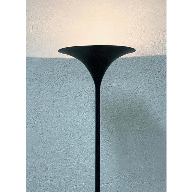 Mid-Century Italian Black Aluminum Tulip Floor Lamp with Gold Finishes, 1970s For Sale - Image 9 of 14