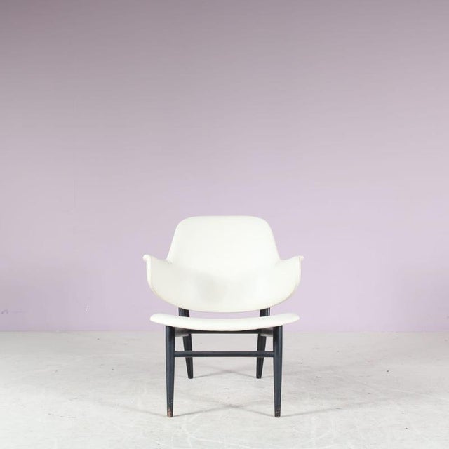 A beautiful and rare “Shell” chair designed by Ib Kofod-Larsen, manufactured by Christensen & Larsen in Denmark around...