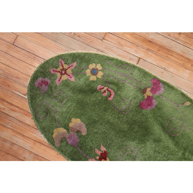 1930s Green Oval Chinese Art Deco Rug For Sale In New York - Image 6 of 6