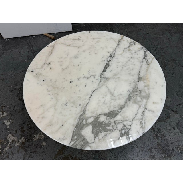 2020s Eero Saarinen for Knoll Saarinen Lounge Table, 35 Inch For Sale - Image 5 of 12
