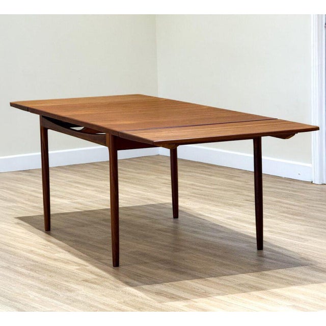 Teak Extendable Dining Table by Kofod Larsen for G-Plan, 1960s For Sale - Image 13 of 15