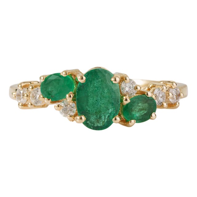 14k Gold 1.09ct Natural Oval Emerald & Diamond Cluster Ring Size 9 For Sale