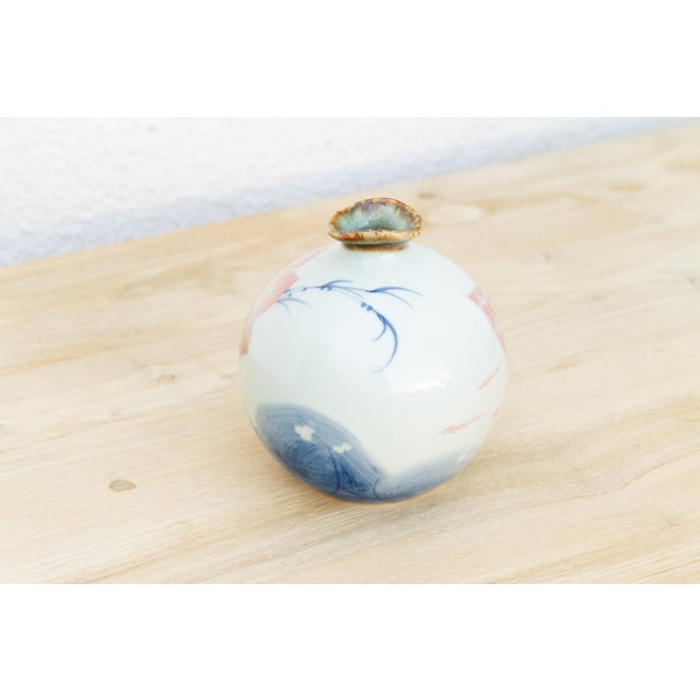 Hand-Painted Rose Motif Porcelain Vase For Sale - Image 4 of 6