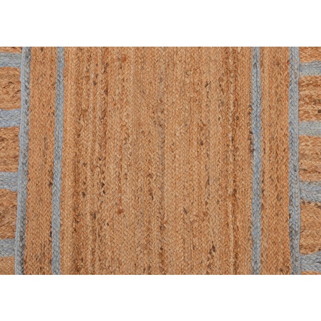 Grey Trim Jute Scallop Braided Handmade Rug - 4'x6' For Sale - Image 4 of 13